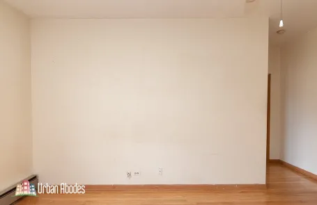 1 Bedroom Lakeview Apartment