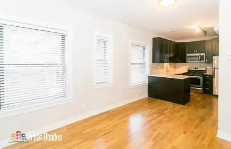 1 Bedroom Lincoln Square Apartment