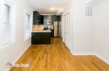 1 Bedroom Lincoln Square Apartment