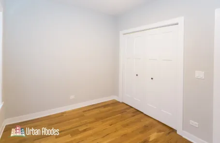1 Bedroom Lincoln Square Apartment