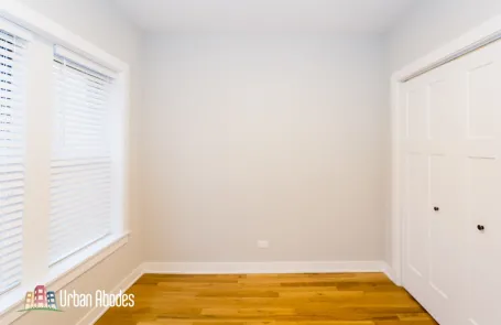 1 Bedroom Lincoln Square Apartment