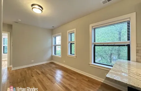 1 Bedroom Lincoln Square Apartment