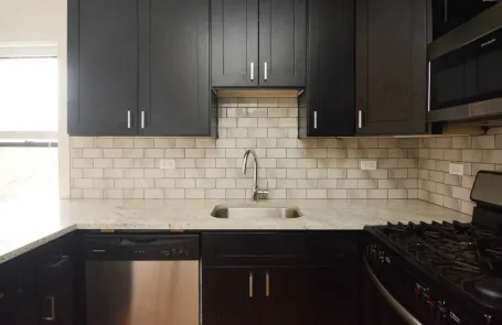 1 Bedroom Lincoln Square Apartment