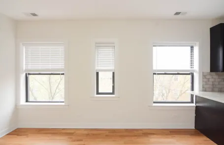 1 Bedroom Lincoln Square Apartment