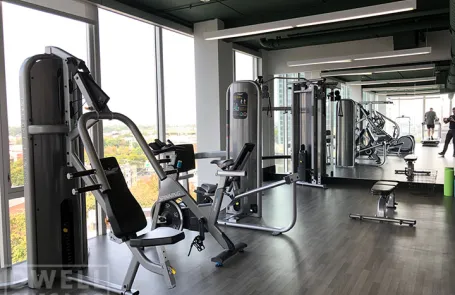 1 Bedroom Lakeview Apartment