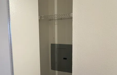 Studio Lakeshore East Apartment