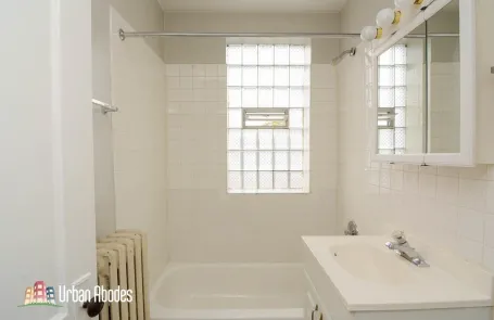 Studio Lakeview Apartment