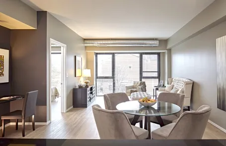 1 Bedroom Old Town Apartment