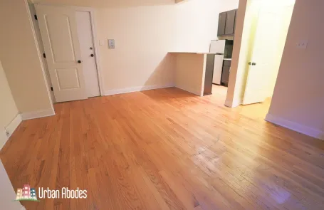 Studio Ravenswood Apartment