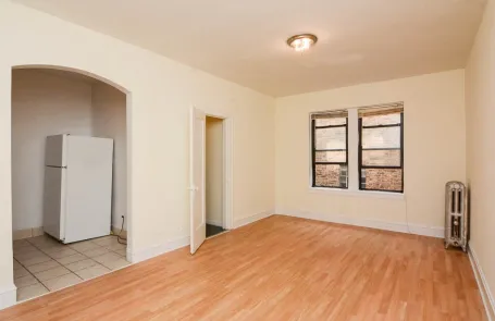 Studio Ravenswood Apartment