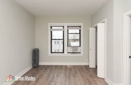 Studio Ravenswood Apartment