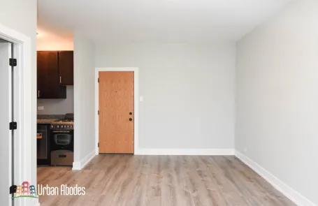Studio Ravenswood Apartment