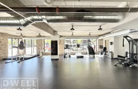 3 Bedroom Bronzeville Apartment