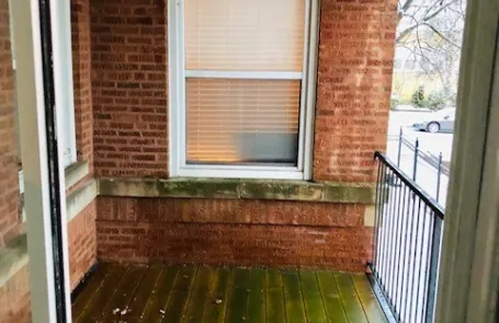 1 Bedroom Lincoln Square Apartment