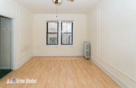 Studio Ravenswood Apartment