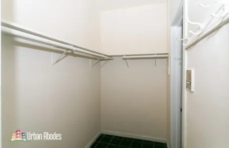 Studio Ravenswood Apartment