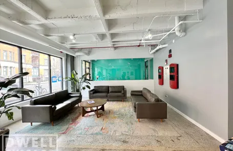 Studio Uptown Apartment