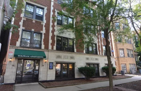 Studio Lakeview Apartment