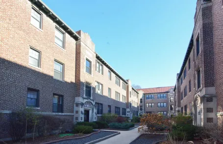 1 Bedroom Evanston Apartment