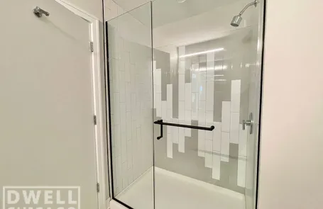 1 Bedroom West Loop Apartment