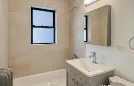 Studio Lakeview Apartment