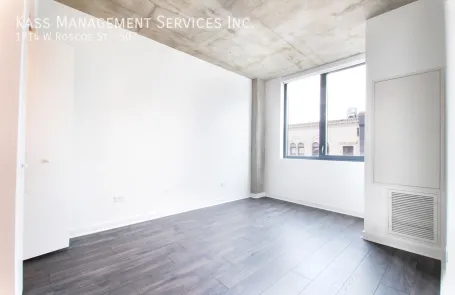 1 Bedroom Lakeview Apartment