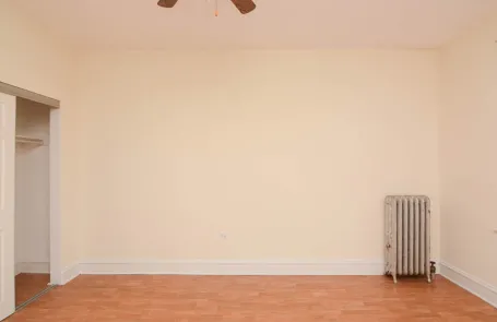 Studio Ravenswood Apartment