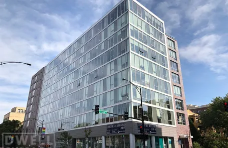 1 Bedroom Lakeview Apartment