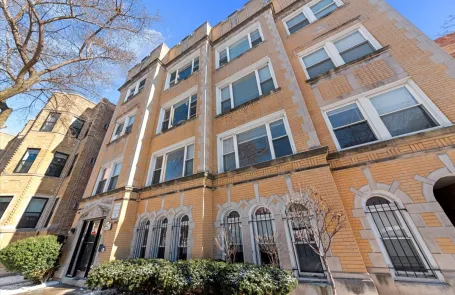 Studio Lakeview Apartment