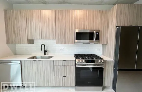 3 Bedroom Uptown Apartment