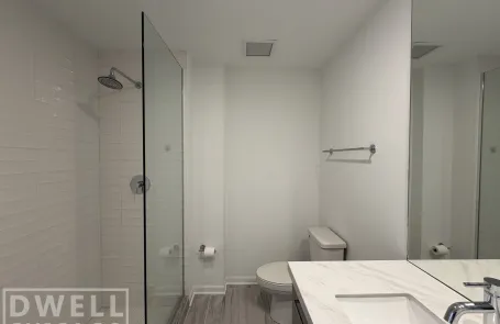 3 Bedroom Bronzeville Apartment