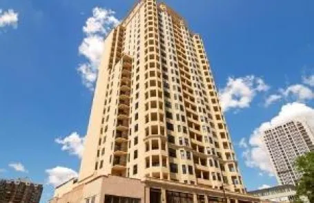 2 Bedroom South Loop Apartment