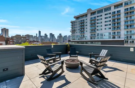 2 Bedroom River West Apartment