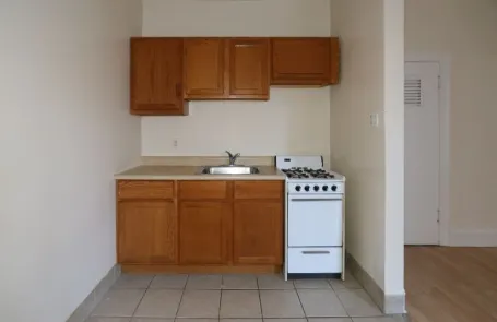 Studio Ravenswood Apartment