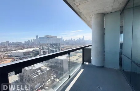 2 Bedroom Lincoln Park Apartment