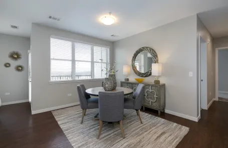 1 Bedroom Naperville Apartment