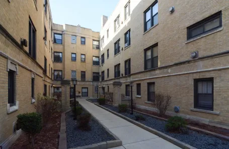 Studio Lakeview Apartment