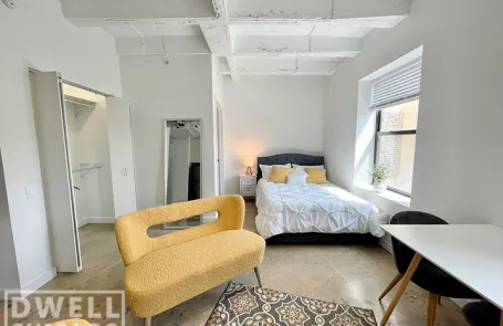 Studio Uptown Apartment