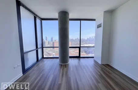 2 Bedroom Lincoln Park Apartment