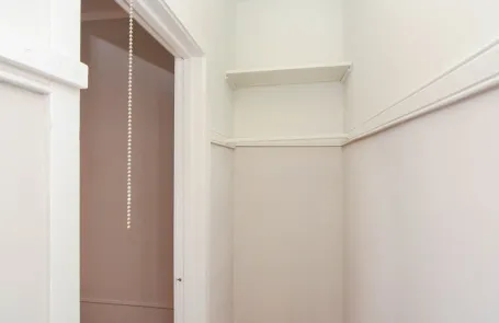 Studio Ravenswood Apartment