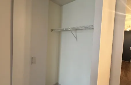Studio Lakeshore East Apartment