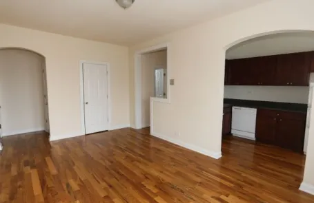 Studio Ravenswood Apartment