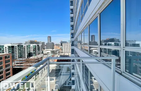 1 Bedroom West Loop Apartment