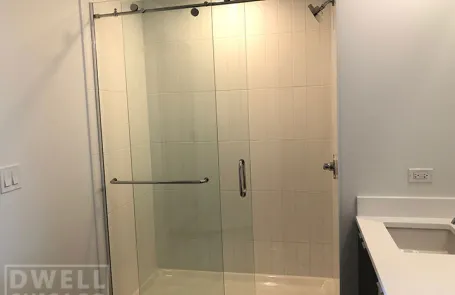 1 Bedroom Lakeview Apartment