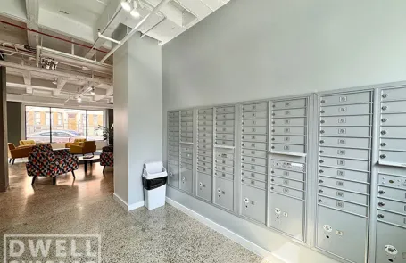 Studio Uptown Apartment