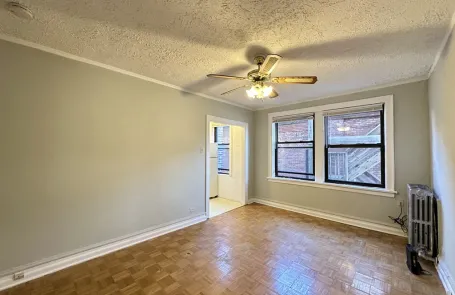 Studio Lakeview Apartment