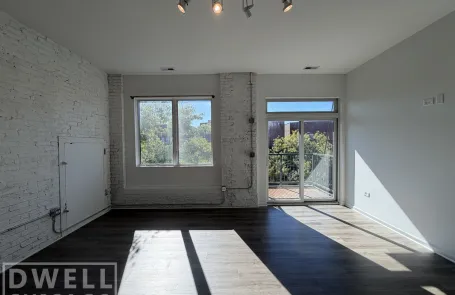 3 Bedroom Bronzeville Apartment