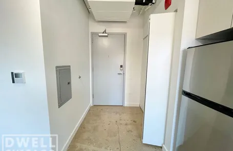 Studio Uptown Apartment
