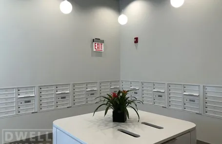 1 Bedroom Lakeview Apartment