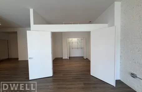 3 Bedroom Bronzeville Apartment